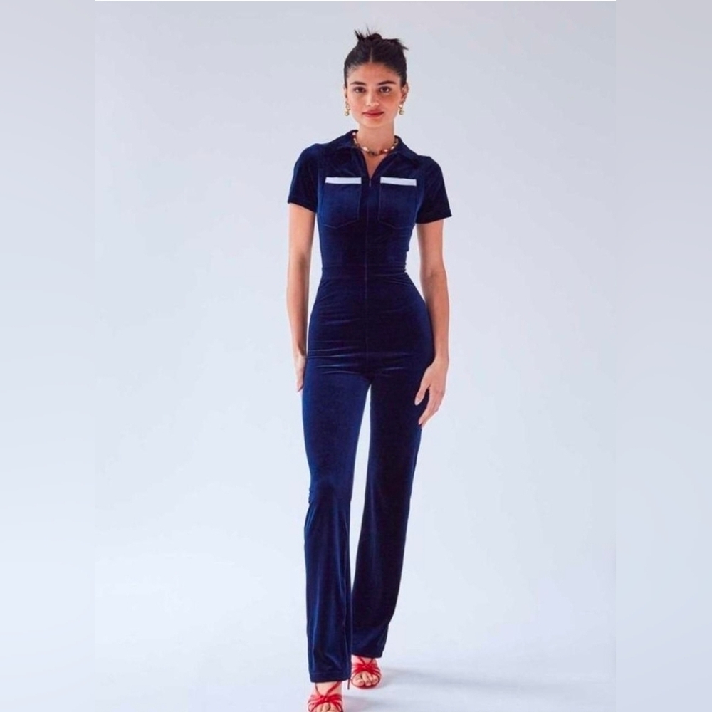 Peachy Den Velvet Jumpsuit Size M - Picture 2 of 6